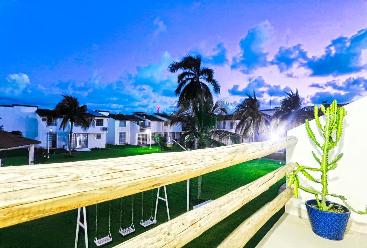 Hominngbird Acapulco Exterior foto