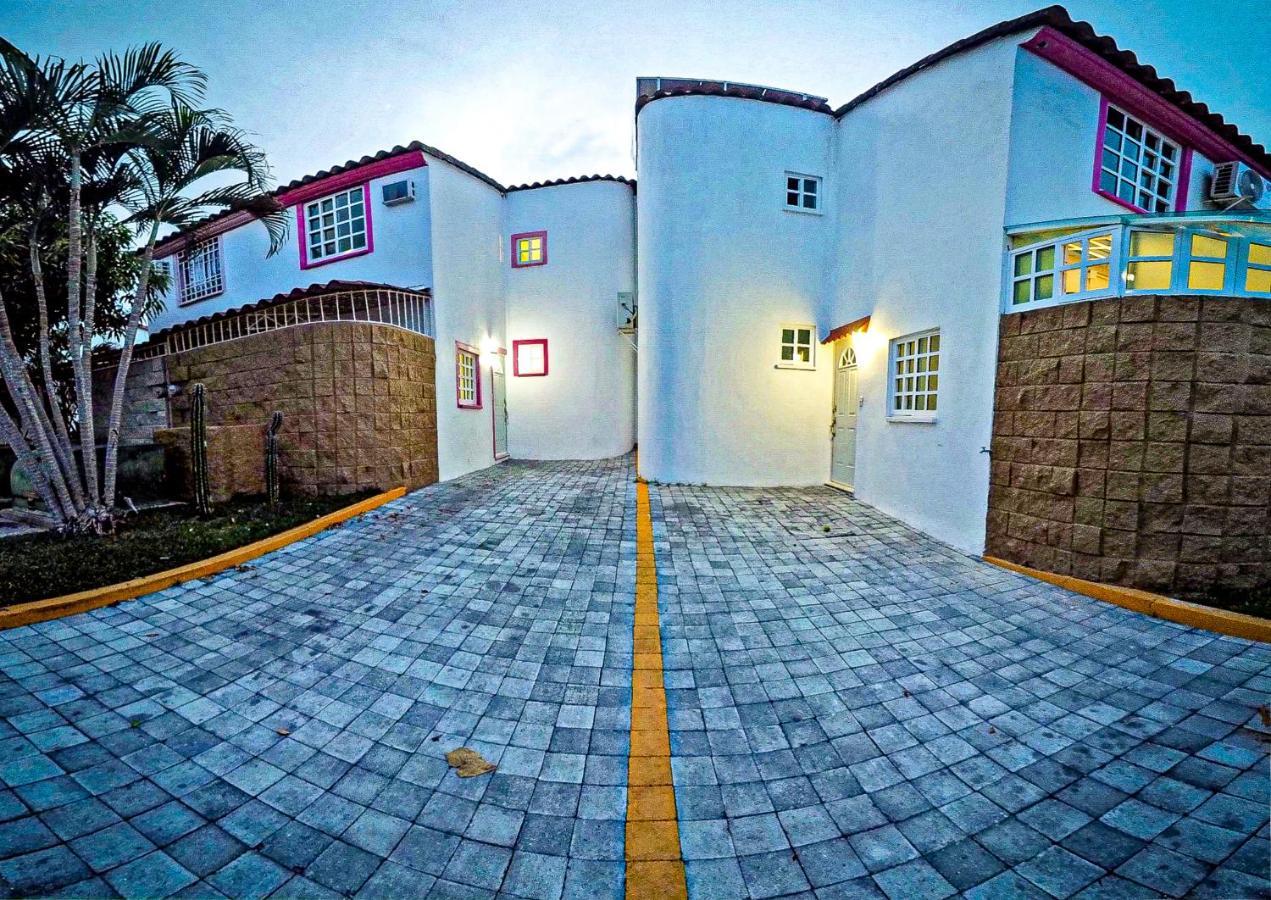 Hominngbird Acapulco Exterior foto