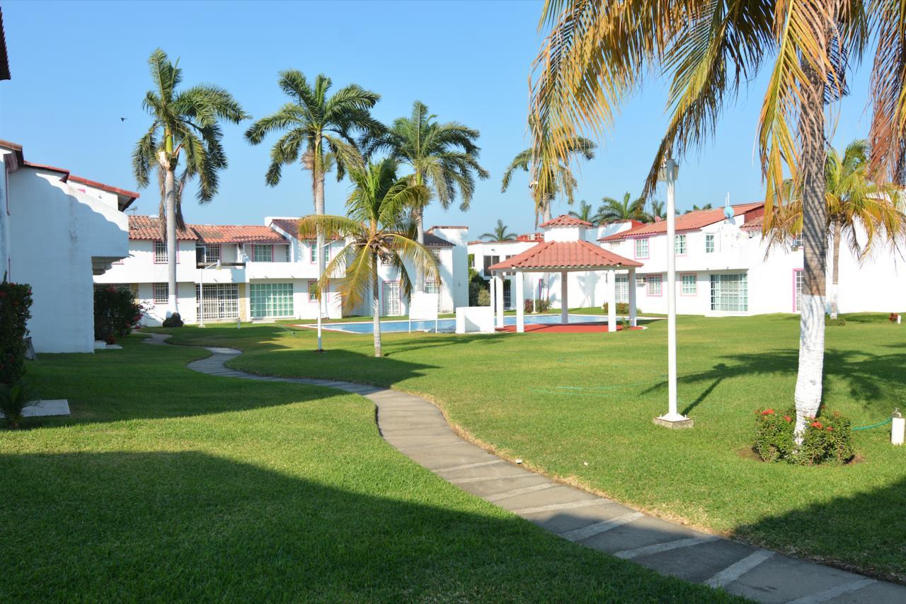 Hominngbird Acapulco Exterior foto