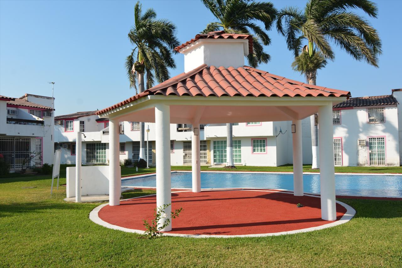 Hominngbird Acapulco Exterior foto
